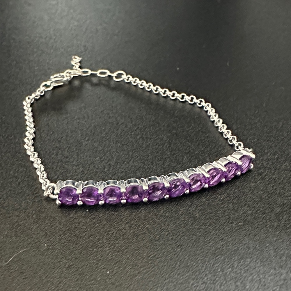 Elegant Silver and Amethyst Bracelet
